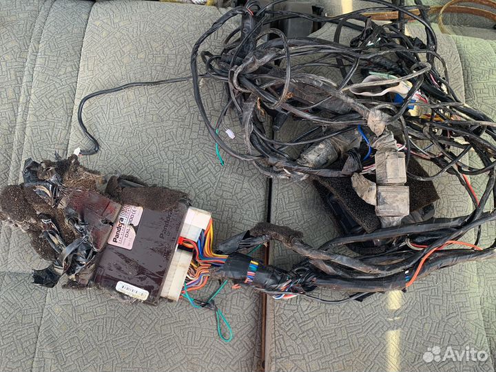 Продам сигнализацию pandora 3000