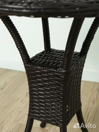 Плетеный стол Биак