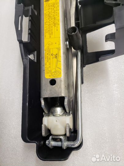 Домкрат Audi A6 C6, (Allroad)