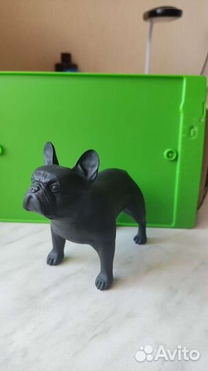 Модель Французский бульдог