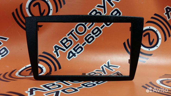 Переходная рамка LADA Granta