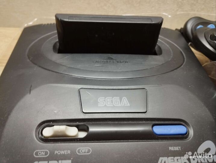 Sega mega drive 2+джойст под ремонт или на запч