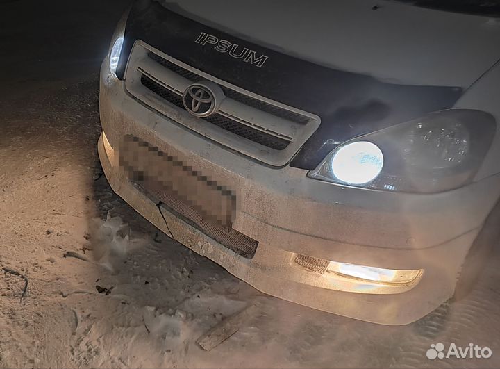 Бампер toyota ipsum