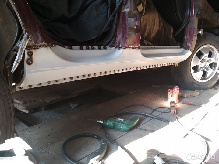 Пороги Lifan Smily