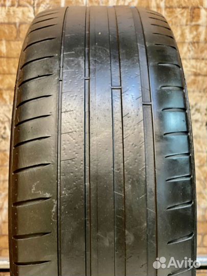 Michelin Pilot Sport 4 205/55 R16