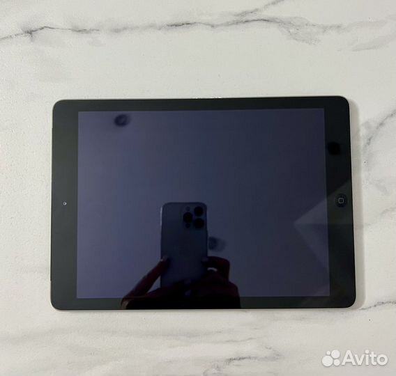 Планшет apple iPad air