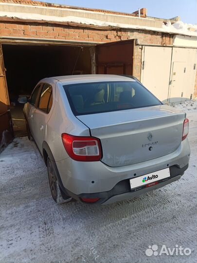 Renault Logan 1.6 МТ, 2020, битый, 10 900 км