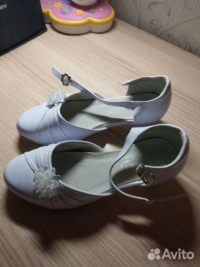 Туфли праздничные для девочек