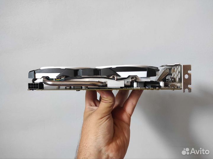 Видеокарта MSI RX 570 Armor 8Gb OC