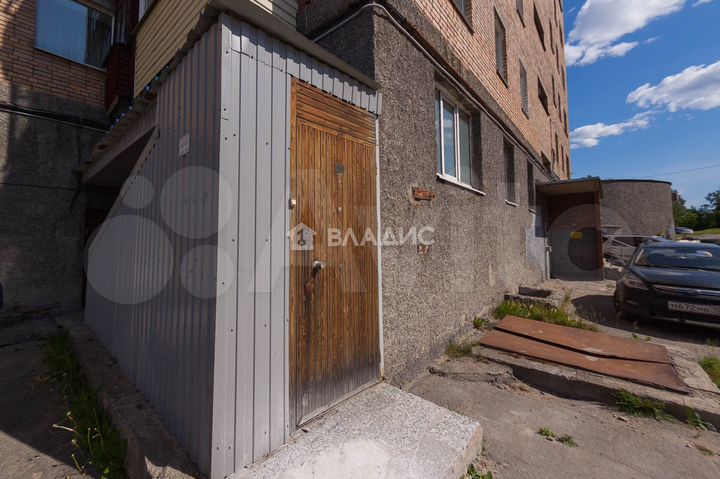 Продам помещение свободного назначения, 328.6 м²