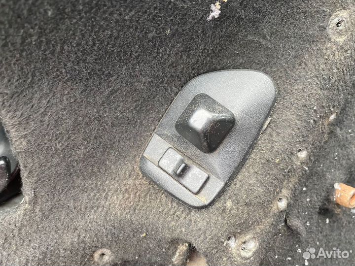 Кнопка электро регулировки зеркал BMW E36