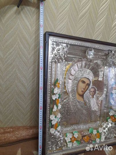 Старинная икона Богородица храмовая