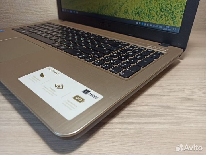 Мощный ноутбук Asus