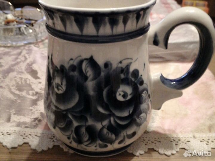 Таз 5л латунь,сито СССР, кружка гжель и др