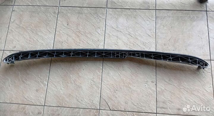 Крепление жабо peugeot 307