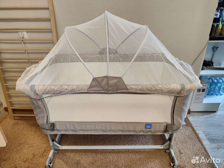 Детская кровать манеж