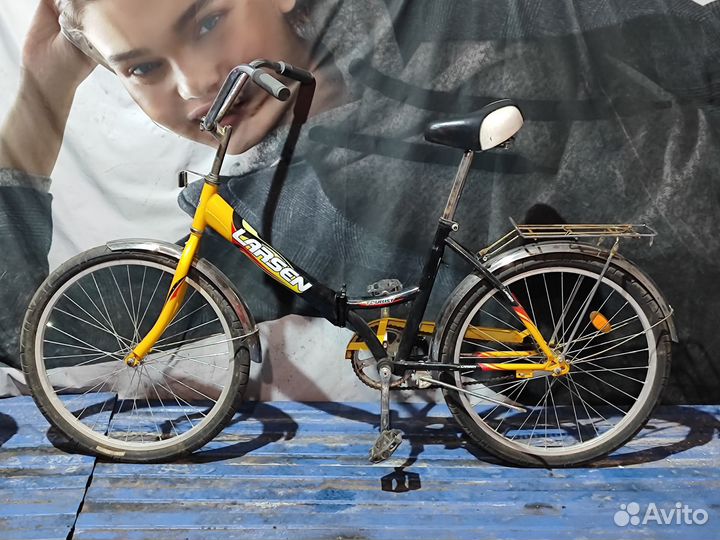 Два складные велосипеды