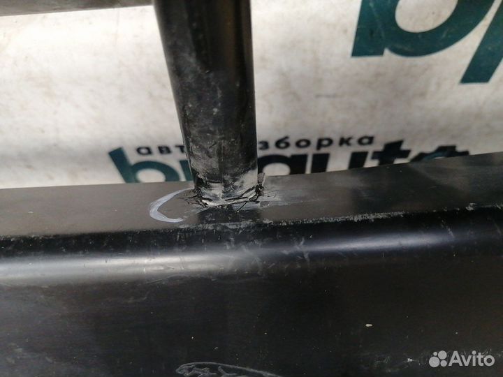 Дефлектор радиатора направляющая возд потока