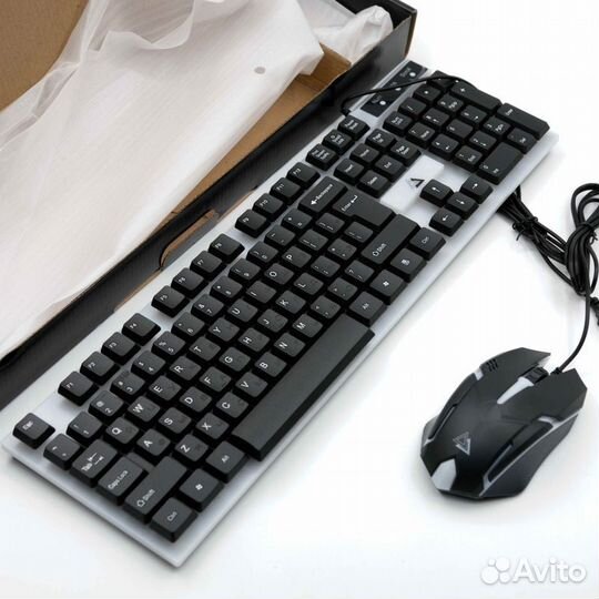 Игровой Комплект клавиатура и мышь с подстветкой
