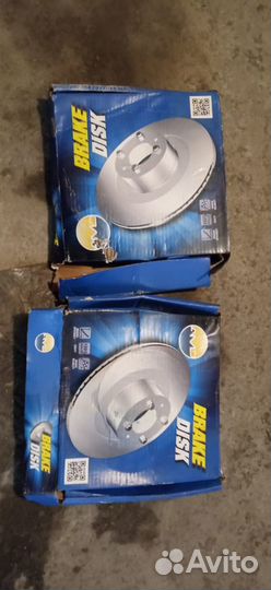 Задние тормозные диски 1K0615601AB/AMD.BD283