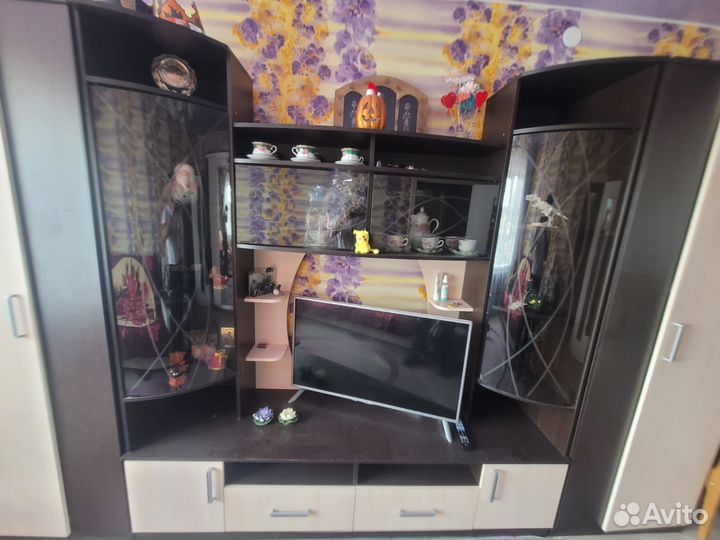 Стенка в гостиную со шкафом новая