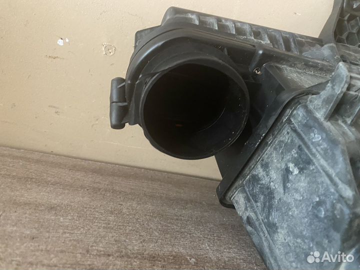 Корпус воздушного фильтра Peugeot 207 1.6 EP6