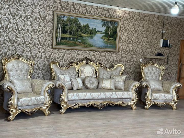Комплект диван и 2 кресла