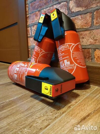 Огнетушитель BMW MB VAG Gloria с кронштейном новый