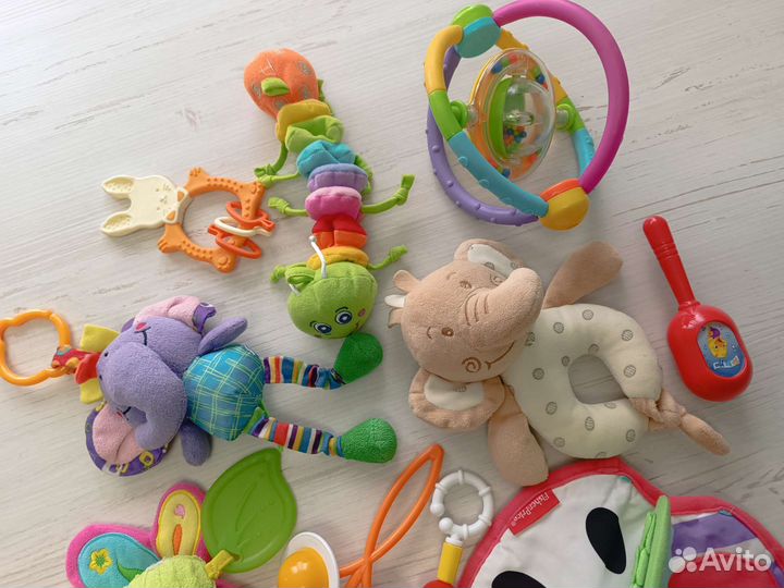 Грызунки, погремушки, подвески для коляски пакетом