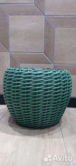 Кашпо из ротанга