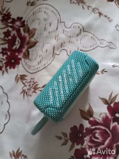 Колонка jbl go 3