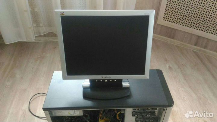 Монитор Viewsonic