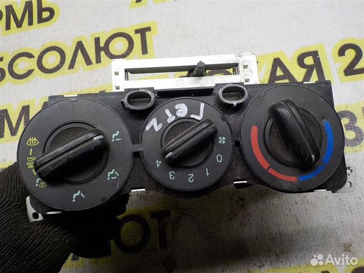 Блок управления печкой Hyundai Getz 2002-2011