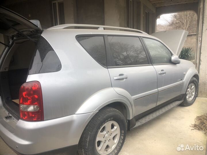 SsangYong Rexton 2.7 AT, 2008, 130 000 км