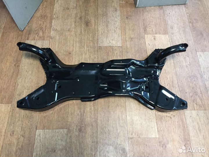 Подрамник передний Mitsubishi Outlander XL 3.0