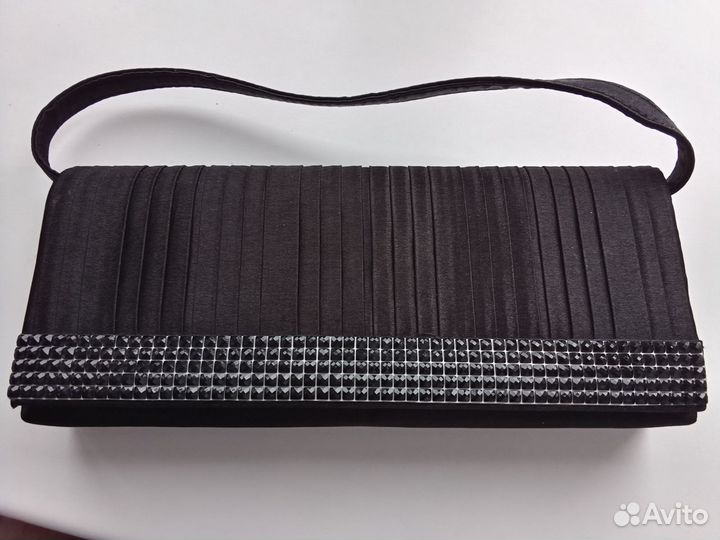 Черная сумочка