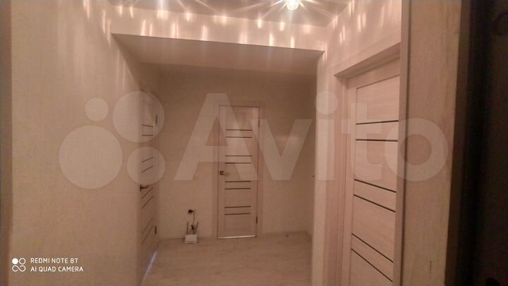 2-к. квартира, 60 м², 4/9 эт.