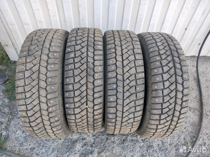 Viatti Brina Nordico V-522 195/65 R15