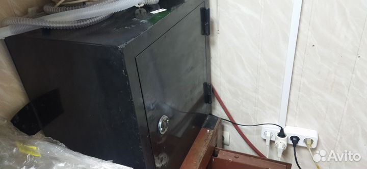 Сейф металлический бу