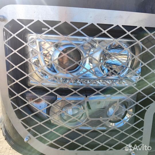 Iveco stralis фара с bi LED линзами