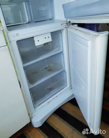 Холодильник indesit (индезит)