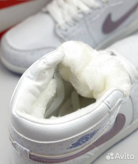 Кроссовки nike зимние