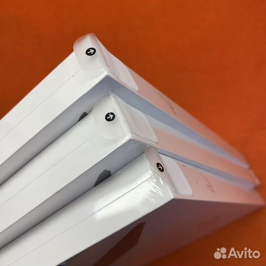 iPad Pro 12.9 Magic Keyboard - Russian (new)