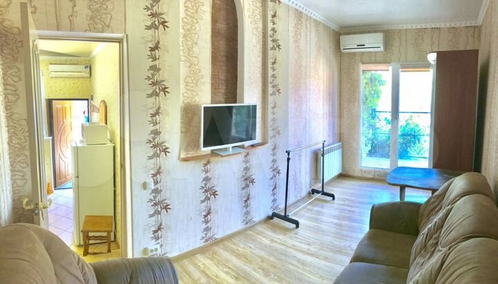 2-к. квартира, 75 м², 1/1 эт.