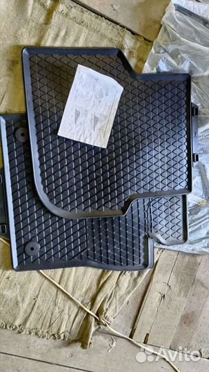 Ковры в салон новые на Volkswagen Jetta