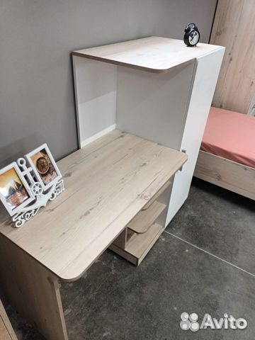 Стол письменный Милана