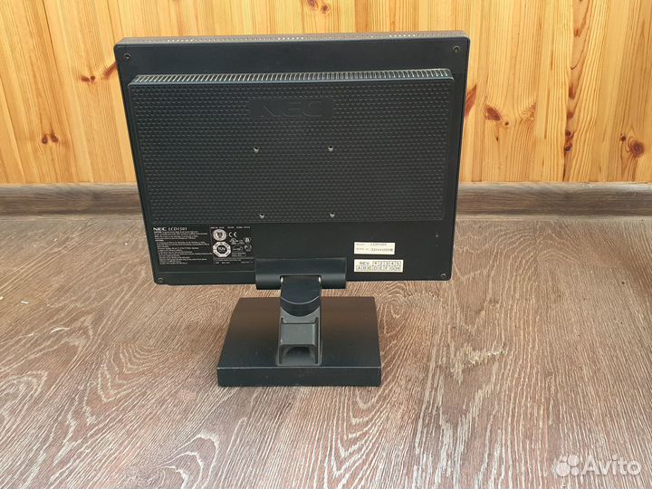 NEC LCD1501 15 дюймов