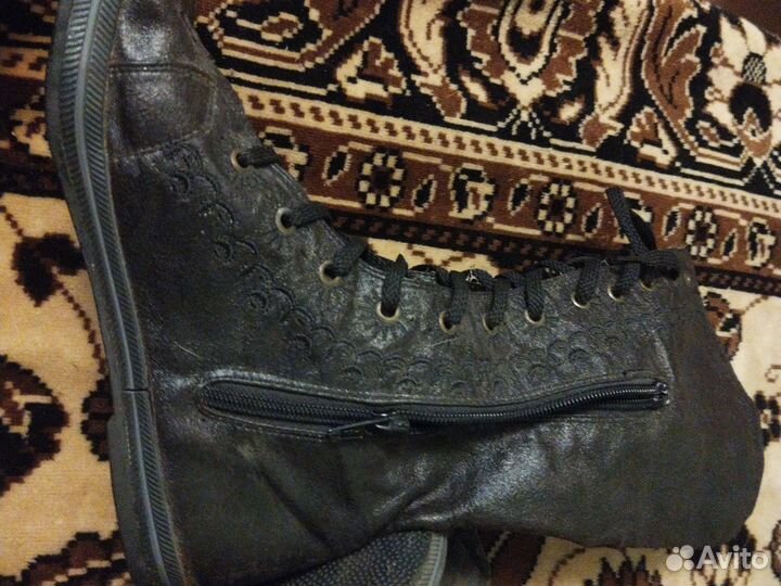 Ботинки женские