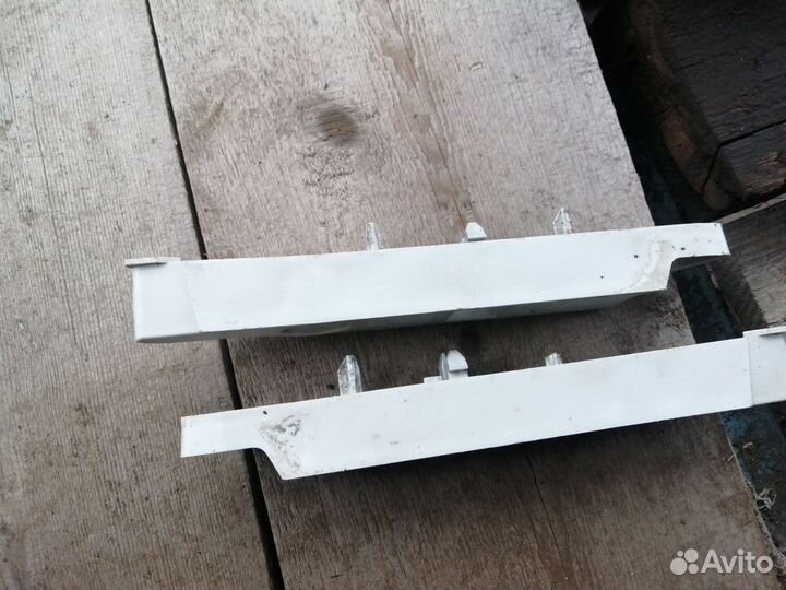 Кронштейн крепления переднего бампера Ford Focus 2