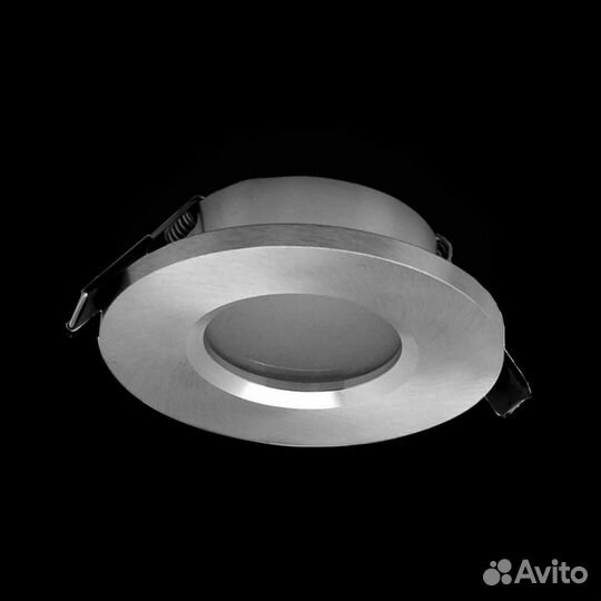 Светильник встраиваемый